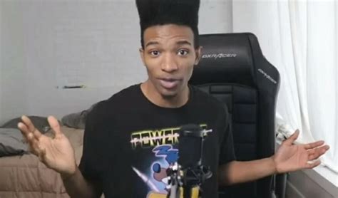 what happened to etika.